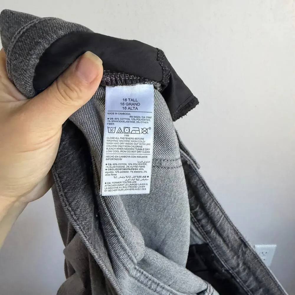 Old Navy Mid Rise Wow Boyfriend Jeans Womens 16 Tall Gray Wash Denim Relaxed Fit